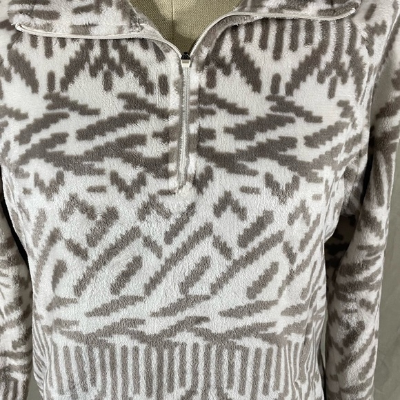 Eddie Bauer Fleece Pullover 1/4 Zip Soft Plush Sweater Southwest Sz Medium - Picture 3 of 7